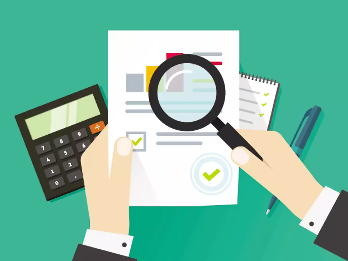 Customer support representative assisting a customer